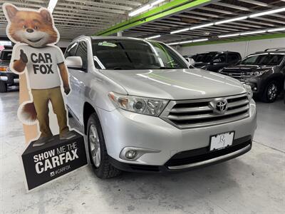 2013 Toyota Highlander SE 2 OWNER 30 SERVICE   - Photo 2 - Portland, OR 97267