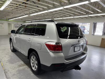2013 Toyota Highlander SE 2 OWNER 30 SERVICE   - Photo 3 - Portland, OR 97267