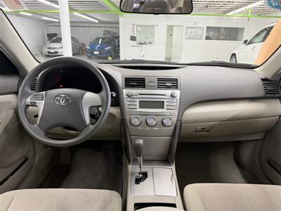 2011 Toyota Camry LE ONE OWNER LOW MILE 58K   - Photo 13 - Portland, OR 97267