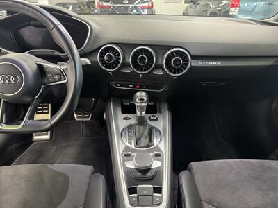 2016 Audi TT 2.0T quattro LOW MILES(39K) 15 SERVICE RECORDS   - Photo 12 - Portland, OR 97267