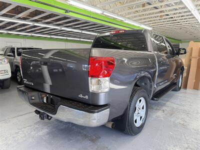 2011 Toyota Tundra Grade  CREWMAX LOW MILE 128K   - Photo 2 - Portland, OR 97267
