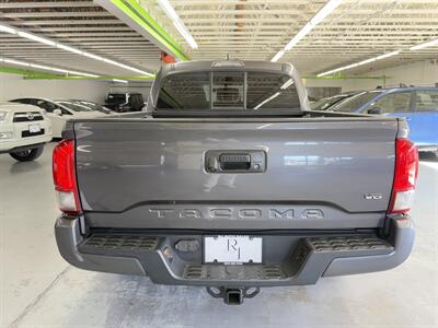 2016 Toyota Tacoma TRD Sport MANUAL LOW MILE 107K   - Photo 7 - Portland, OR 97267