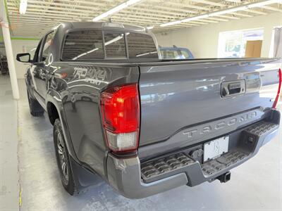 2016 Toyota Tacoma TRD Sport MANUAL LOW MILE 107K   - Photo 3 - Portland, OR 97267
