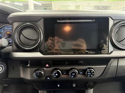 2016 Toyota Tacoma TRD Sport MANUAL LOW MILE 107K   - Photo 15 - Portland, OR 97267