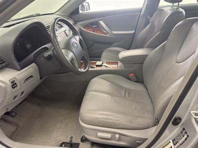 2010 Toyota Camry Hybrid ONE OWNER 29 SERVICE   - Photo 10 - Portland, OR 97267