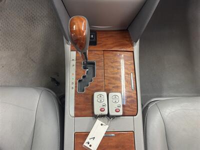 2010 Toyota Camry Hybrid ONE OWNER 29 SERVICE   - Photo 20 - Portland, OR 97267