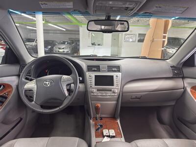 2010 Toyota Camry Hybrid ONE OWNER 29 SERVICE   - Photo 8 - Portland, OR 97267