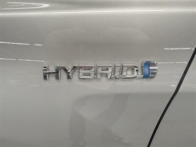 2010 Toyota Camry Hybrid ONE OWNER 29 SERVICE   - Photo 23 - Portland, OR 97267