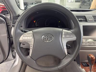 2010 Toyota Camry Hybrid ONE OWNER 29 SERVICE   - Photo 9 - Portland, OR 97267