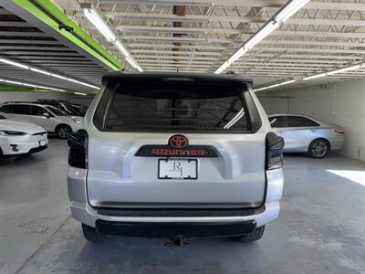 2020 Toyota 4Runner TRD Off-Road (2 OWNERS) - Photo 5 - Portland, OR 97267