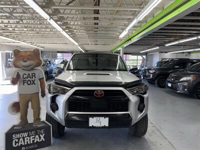 2020 Toyota 4Runner TRD Off-Road (2 OWNERS) - Photo 2 - Portland, OR 97267