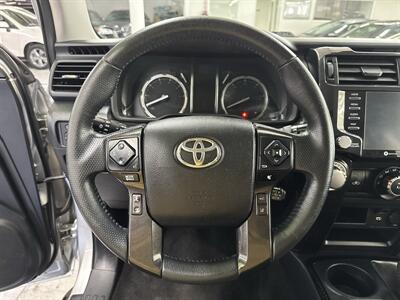 2020 Toyota 4Runner TRD Off-Road (2 OWNERS) - Photo 12 - Portland, OR 97267