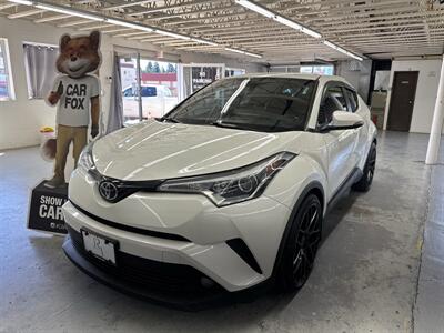 2018 Toyota C-HR XLE Premium (2 OWNERS) 24 SERVICE RECORDS - Photo 1 - Portland, OR 97267