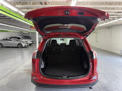 2016 Toyota RAV4 LE TWO OWNERS   - Photo 8 - Portland, OR 97267
