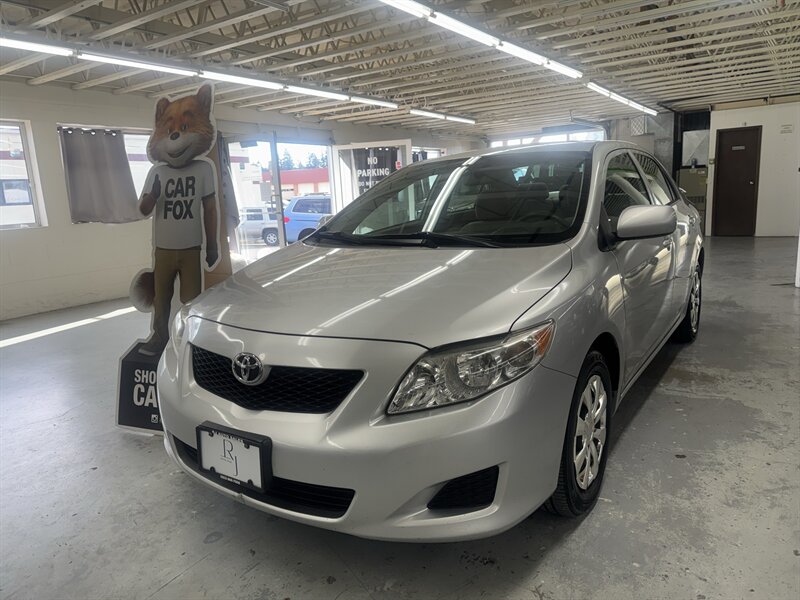 2009 Toyota Corolla LE (118k miles)  