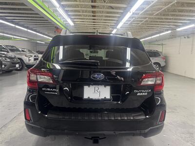 2017 Subaru Outback 2.5i Limited   - Photo 5 - Portland, OR 97267