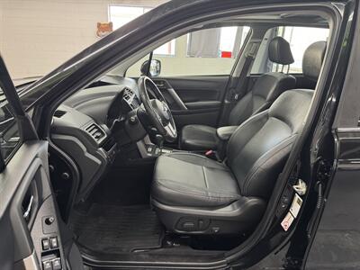 2017 Subaru Forester 2.5i Limited (LOW MILES 65K) 2 OWNERS   - Photo 13 - Portland, OR 97267