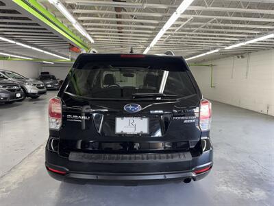 2017 Subaru Forester 2.5i Limited (LOW MILES 65K) 2 OWNERS   - Photo 5 - Portland, OR 97267