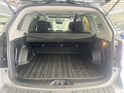 2017 Subaru Forester 2.5i Premium ONE OWNER   - Photo 17 - Portland, OR 97267