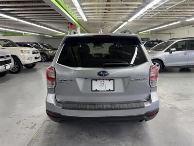 2017 Subaru Forester 2.5i Premium ONE OWNER   - Photo 8 - Portland, OR 97267