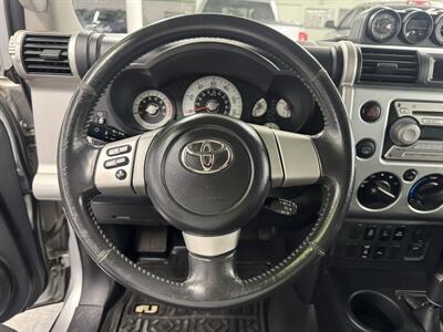 2008 Toyota FJ Cruiser MINT CONDITION   - Photo 11 - Portland, OR 97267