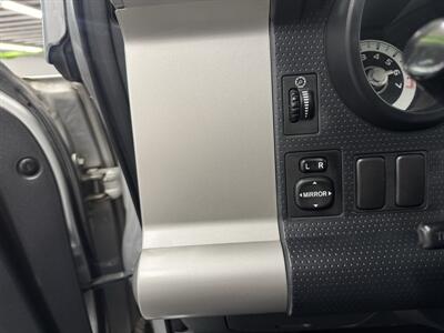 2008 Toyota FJ Cruiser MINT CONDITION   - Photo 18 - Portland, OR 97267