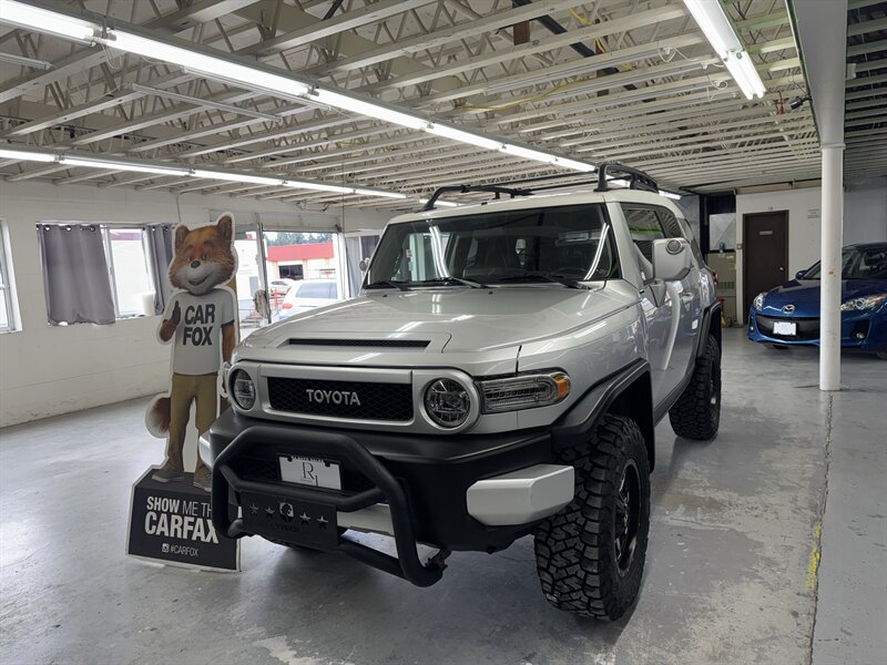 2008 Toyota FJ Cruiser MINT CONDITION   - Photo 1 - Portland, OR 97267