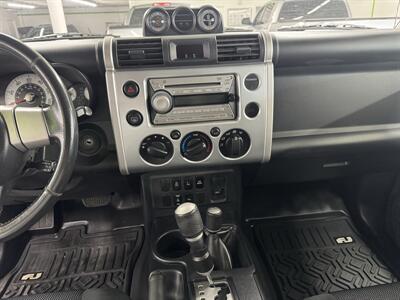 2008 Toyota FJ Cruiser MINT CONDITION   - Photo 16 - Portland, OR 97267