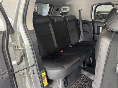 2008 Toyota FJ Cruiser MINT CONDITION   - Photo 15 - Portland, OR 97267