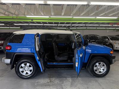 2007 Toyota FJ Cruiser LOW MILE 98K MINT CONDITION   - Photo 9 - Portland, OR 97267