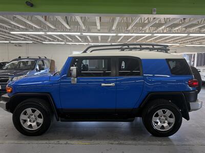 2007 Toyota FJ Cruiser LOW MILE 98K MINT CONDITION   - Photo 21 - Portland, OR 97267