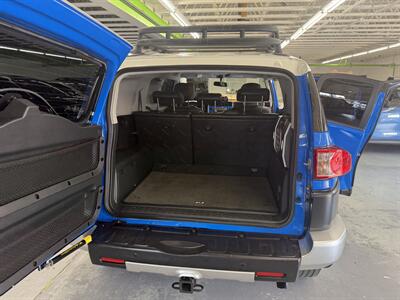 2007 Toyota FJ Cruiser LOW MILE 98K MINT CONDITION   - Photo 15 - Portland, OR 97267