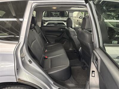 2015 Subaru Forester 2.5i Limited (2 OWNERS) - Photo 15 - Portland, OR 97267