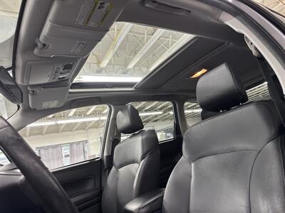 2015 Subaru Forester 2.5i Limited (2 OWNERS) - Photo 17 - Portland, OR 97267