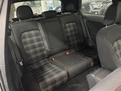 2015 Volkswagen Golf GTI S LOW MILES MANUAL - Photo 14 - Portland, OR 97267