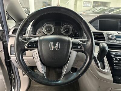 2011 Honda Odyssey EX-L 2 OWNERS (21 SERVICE RECORDS)   - Photo 10 - Portland, OR 97267