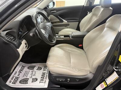 2011 Lexus IS 250 21 SETVICE RECORDS LOW MILES(104K)   - Photo 10 - Portland, OR 97267