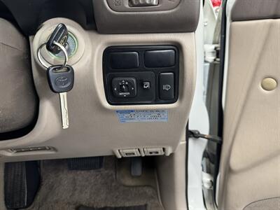 1999 Toyota Land Cruiser VX LIMITED JDM RHD V8 (MINT CONDITION) - Photo 17 - Portland, OR 97267