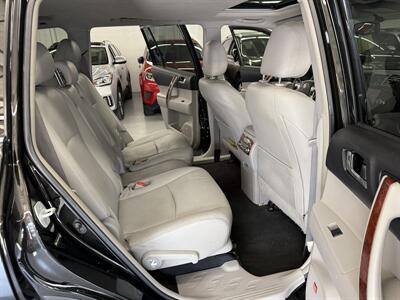 2011 Toyota Highlander Hybrid Limited TWO OWNER 20 SERVICE   - Photo 15 - Portland, OR 97267