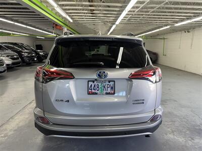 2018 Toyota RAV4 Hybrid Limited (LOW MILES 1K) ONE OF A KIND - Photo 5 - Portland, OR 97267