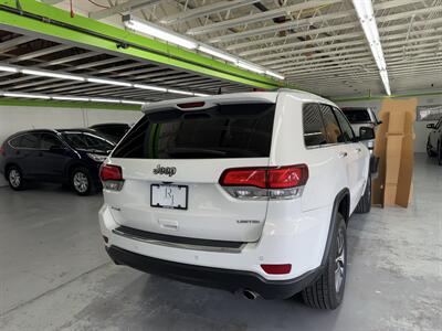 2021 Jeep Grand Cherokee Limited LOW MILES( 86K)   - Photo 6 - Portland, OR 97267