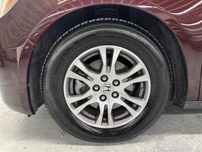 2012 Honda Odyssey EX LOW MILE 64K/ 23 SERVICE RECORD   - Photo 18 - Portland, OR 97267