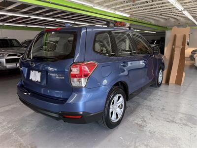 2017 Subaru Forester 2 OWNER MANUAL 99K MILE   - Photo 4 - Portland, OR 97267
