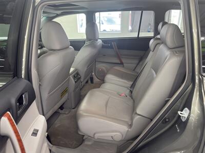 2009 Toyota Highlander Limited 2 OWNER 41 SERVICE   - Photo 15 - Portland, OR 97267