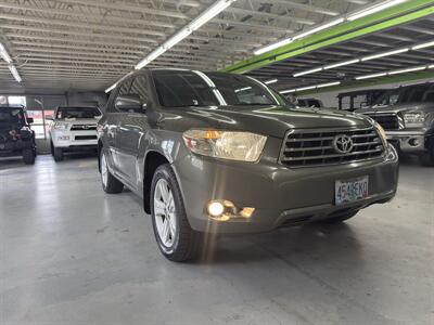 2009 Toyota Highlander Limited 2 OWNER 41 SERVICE   - Photo 2 - Portland, OR 97267