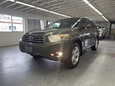 2009 Toyota Highlander Limited 2 OWNER 41 SERVICE   - Photo 1 - Portland, OR 97267