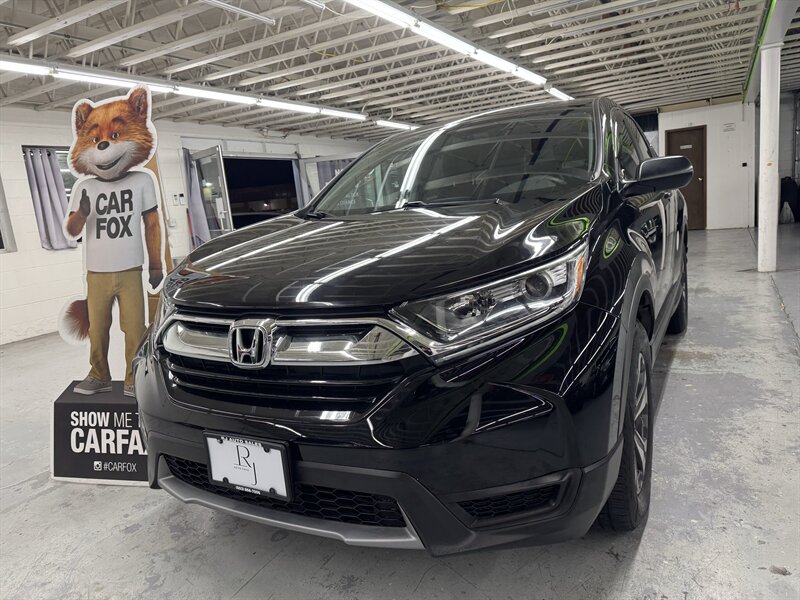 2018 Honda CR-V LX's photo