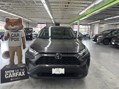 2025 Toyota RAV4 XLE ONE OWNER (LOW MILES 26K) - Photo 2 - Portland, OR 97267