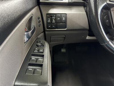 2014 Honda Odyssey TOURING ELITE LOW MILES(78K)   - Photo 17 - Portland, OR 97267