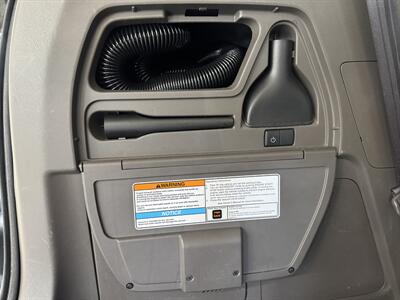 2014 Honda Odyssey TOURING ELITE LOW MILES(78K)   - Photo 20 - Portland, OR 97267